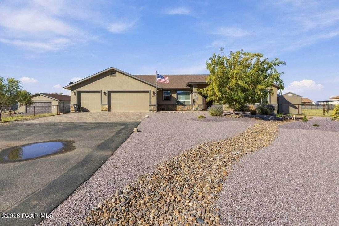 Maison à Prescott Valley, Arizona, États-Unis 1 - 19184436