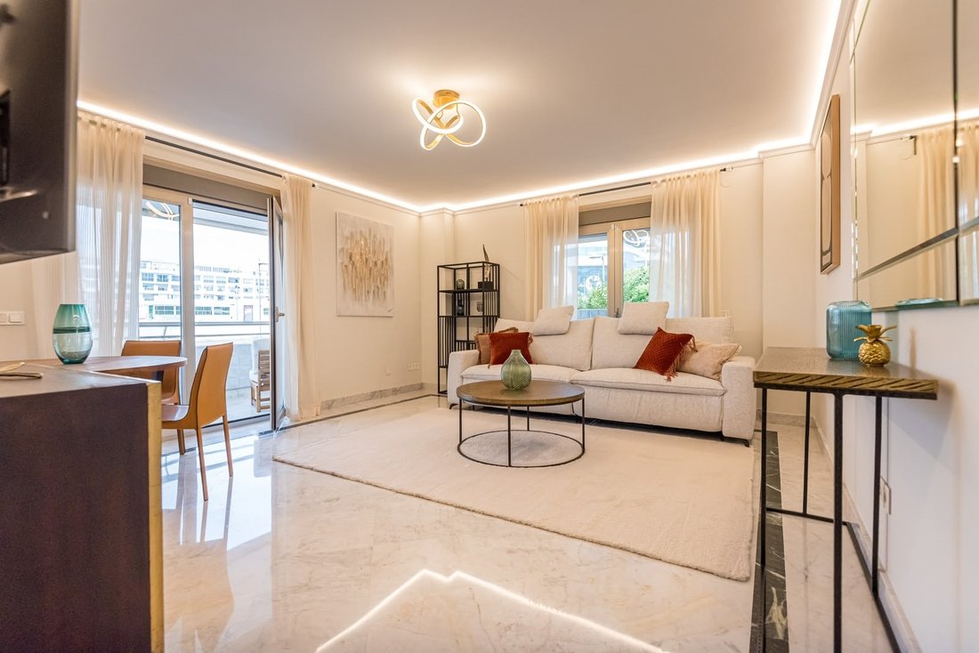 Appartement à Puerto Banús, Marbella, Espagne 1 - 19186578
