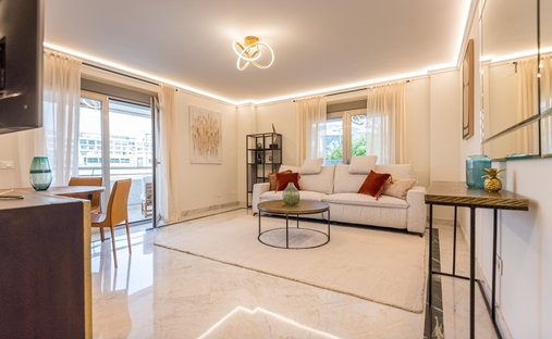 Apartamento en Playa Puerto Banús, Marbella, España 1