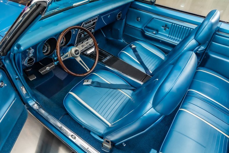 Cabriolet in Plymouth, United States 2 - 19187902