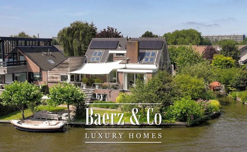 Villa in Leiden, South Holland, Netherlands 1