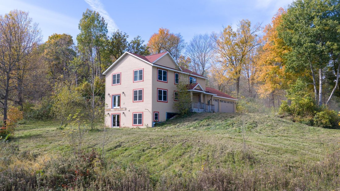 House in Chatfield, Minnesota, United States 2 - 19186826