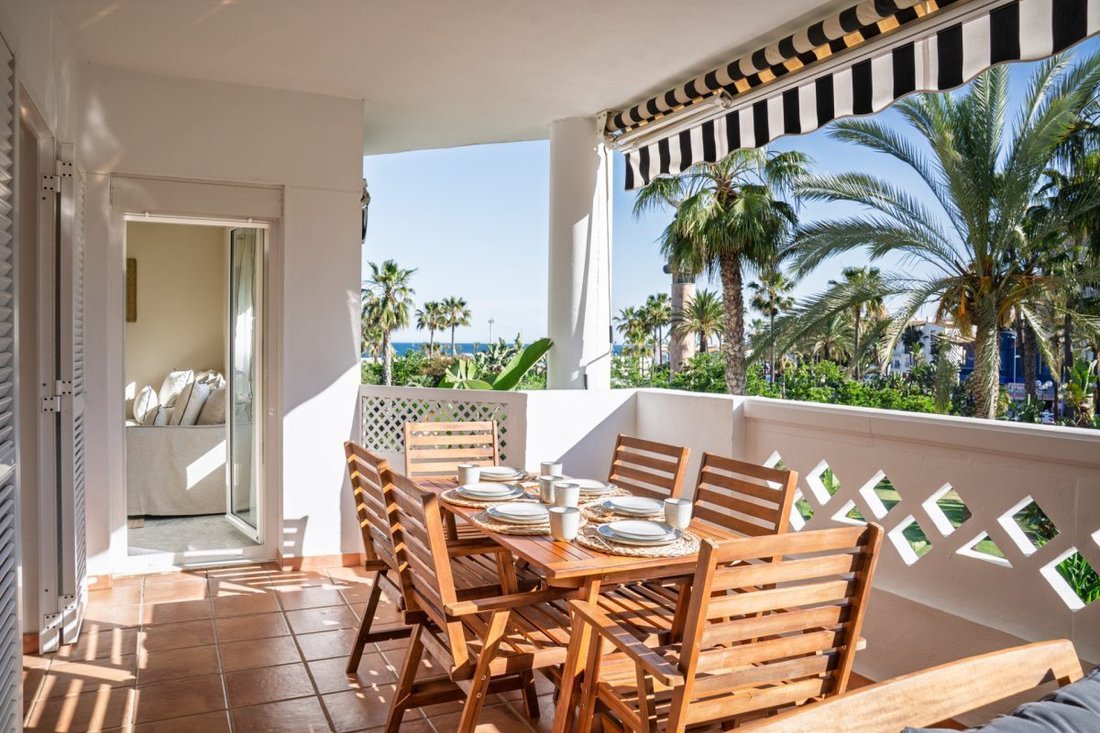 Appartamento a Puerto Banus, Marbella, Spagna 1 - 19186485