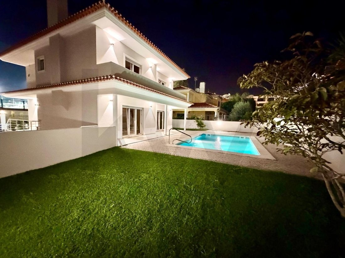 Townhouse en Cascais y Estoril, Distrito de Lisboa, Portugal 2 - 19188540