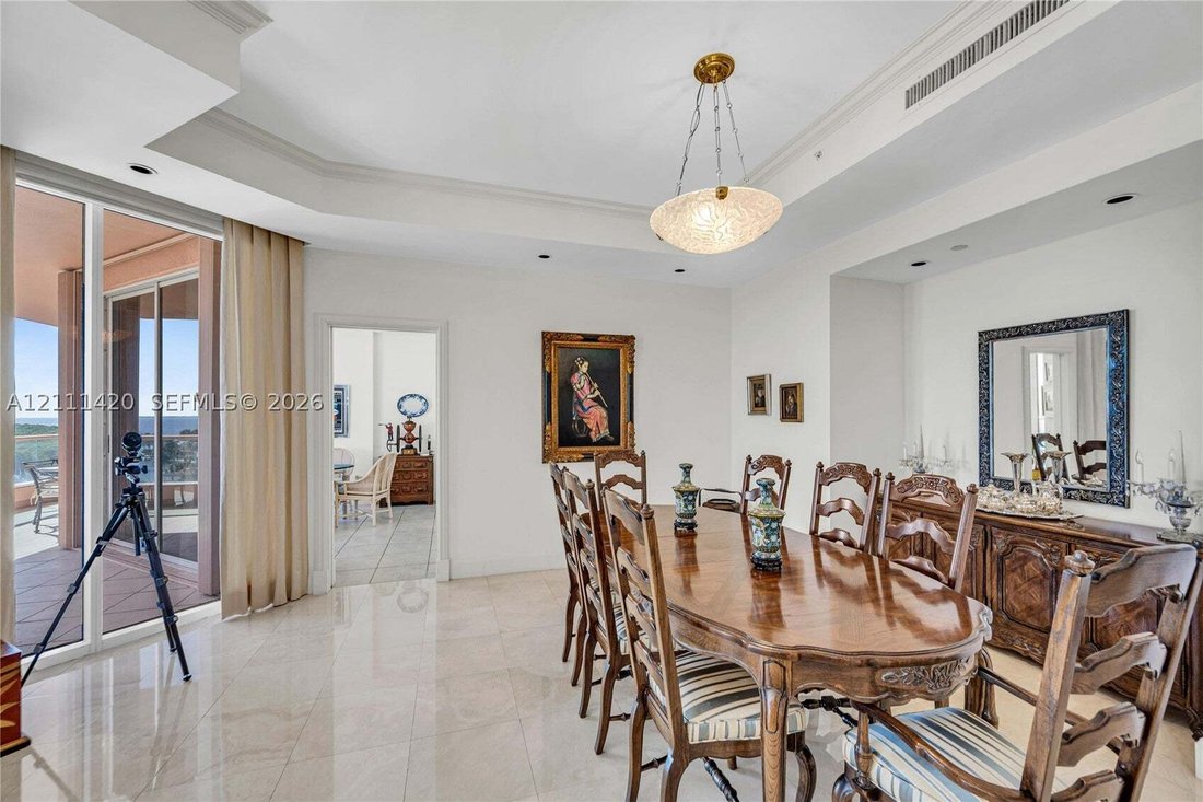 Condo in Miami, Florida, United States 4 - 19184980
