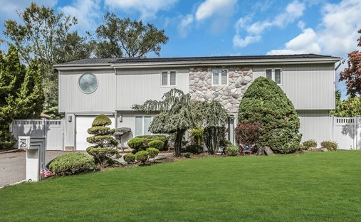 Maison à Old Bethpage, État de New York, États-Unis 1