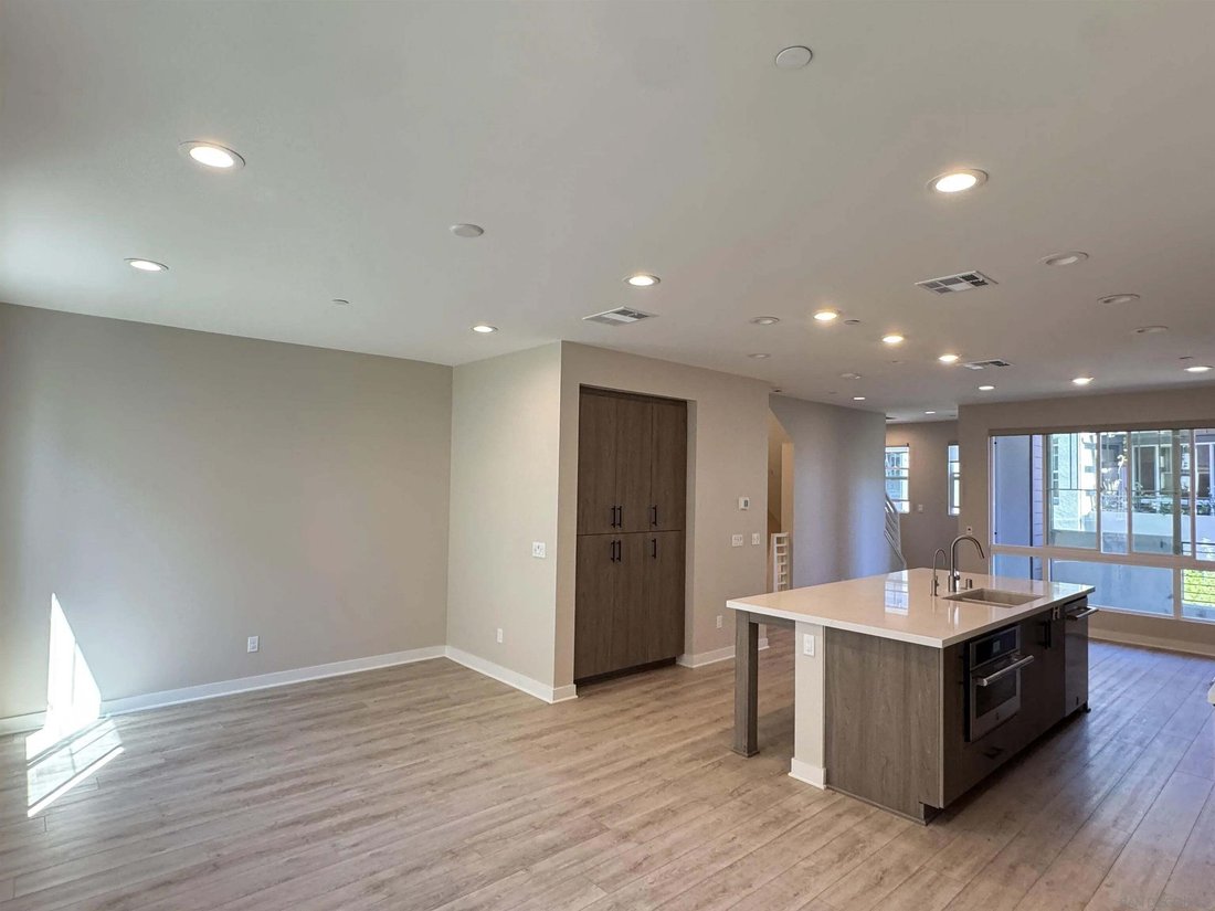Townhouse in San Diego, California, United States 5 - 19188006