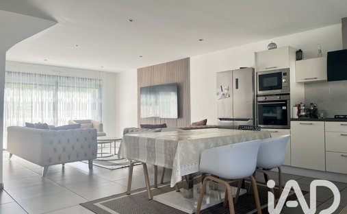 Haus in Nantes Erdre, Nantes, Frankreich 1