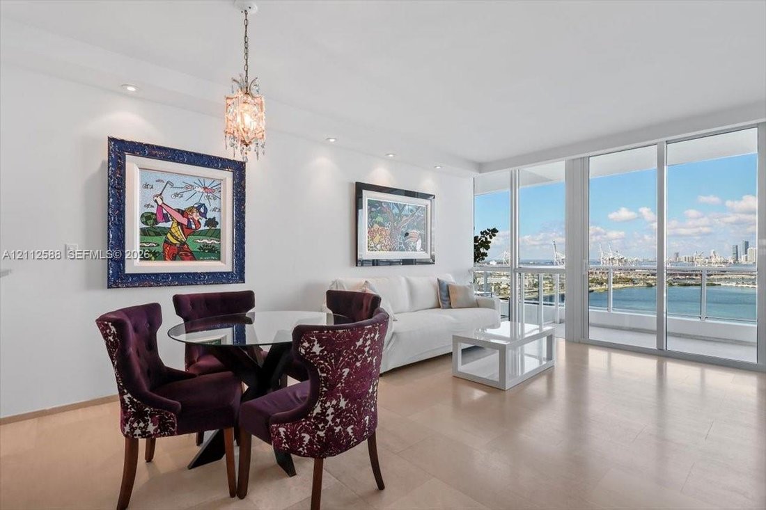 Condo in Miami Beach, Florida, United States 1 - 19185905