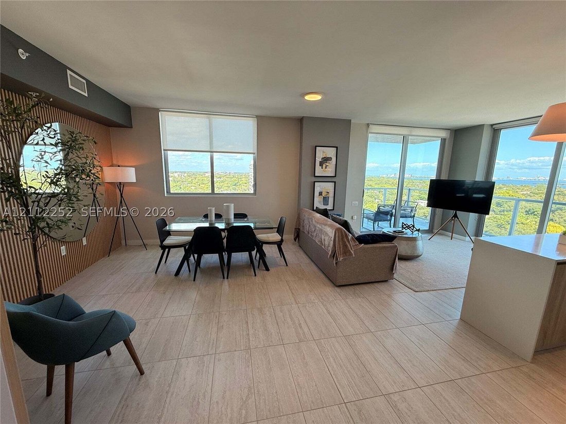 Condo in Miami, Florida, United States 4 - 19185137
