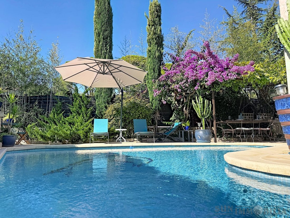 Maison à Grasse, Provence-Alpes-Côte d'Azur, France 2 - 19187583