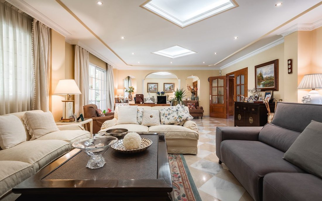 Villa in Nueva Andalucia, Marbella, Spain 3 - 19186287
