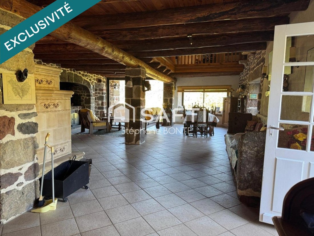 House in Saint-Privat-d'Allier, Auvergne-Rhône-Alpes, France 4 - 19189071