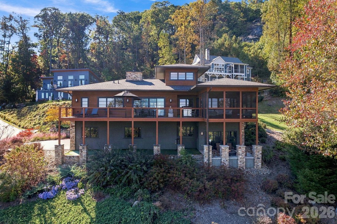 Casa a Hendersonville, Carolina del Nord, Stati Uniti 2 - 19186766