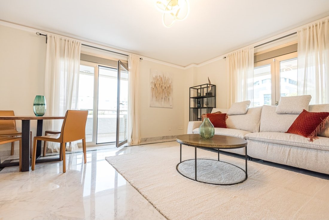 Appartement à Puerto Banús, Marbella, Espagne 4 - 19186578