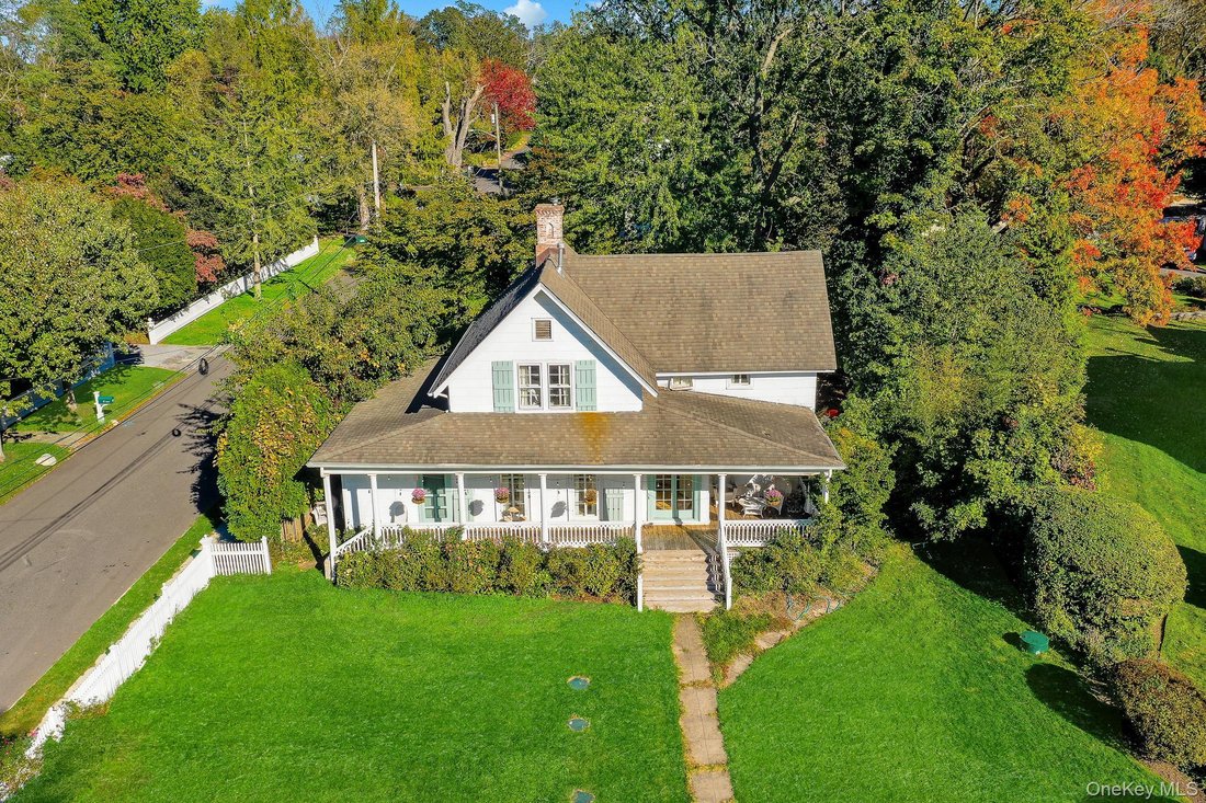 Casa a Setauket-East Setauket, New York, Stati Uniti 1 - 19185411