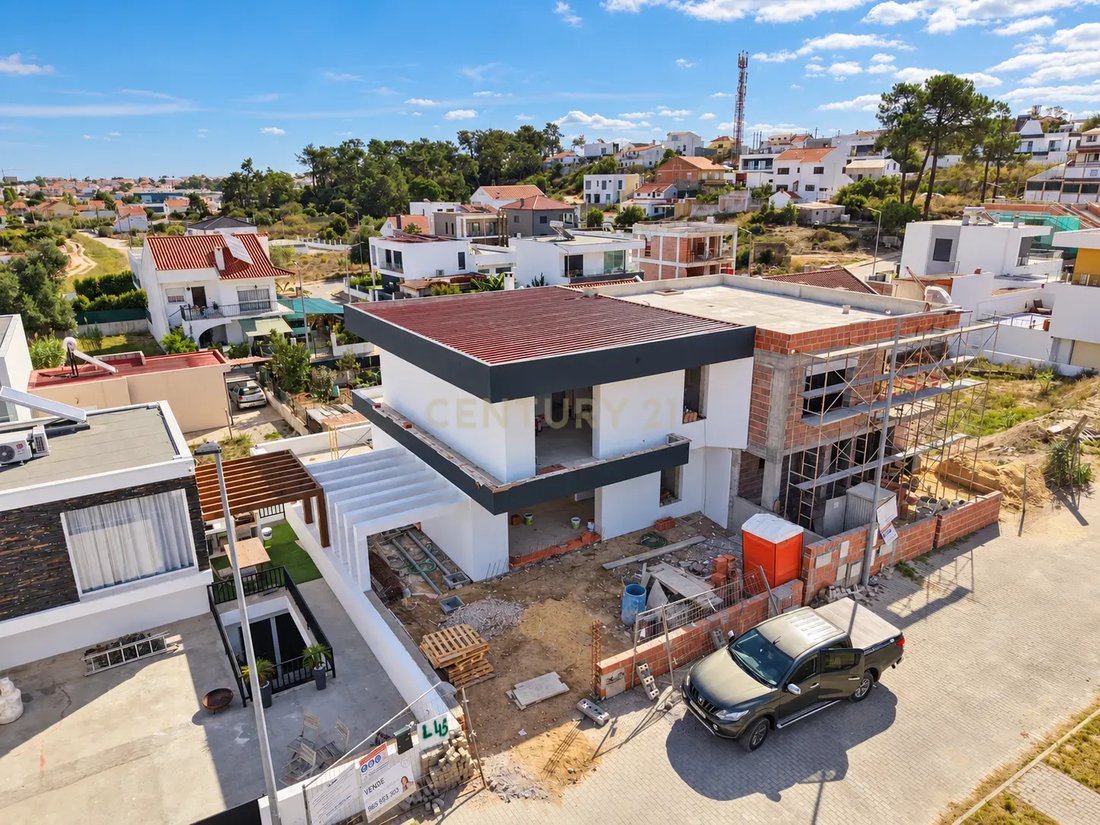 Villa in Charneca de Caparica und Sobreda, Setúbal Municipality, Portugal 3 - 18707134