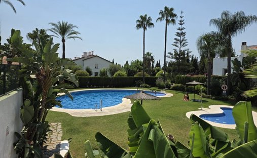 Townhouse in Golden Mile, Andalusia, Spain 1