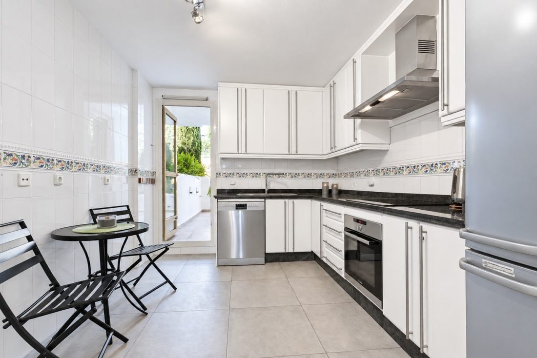 Apartamento en Nueva Andalucía, Marbella, España 5 - 19186182