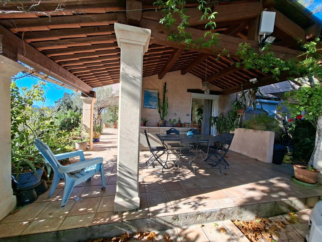 Casa en Montfort-sur-Argens, Provenza-Alpes-Costa Azul, Francia 5 - 19189095