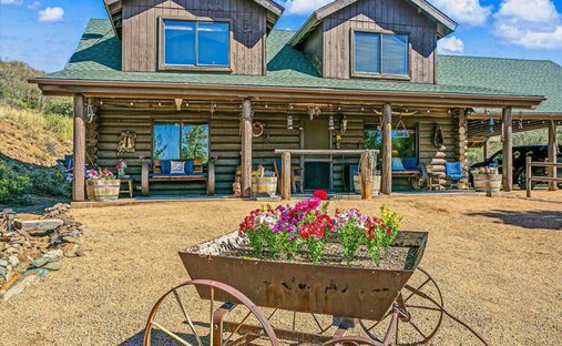 Haus in Mayer, Arizona, Vereinigte Staaten 1