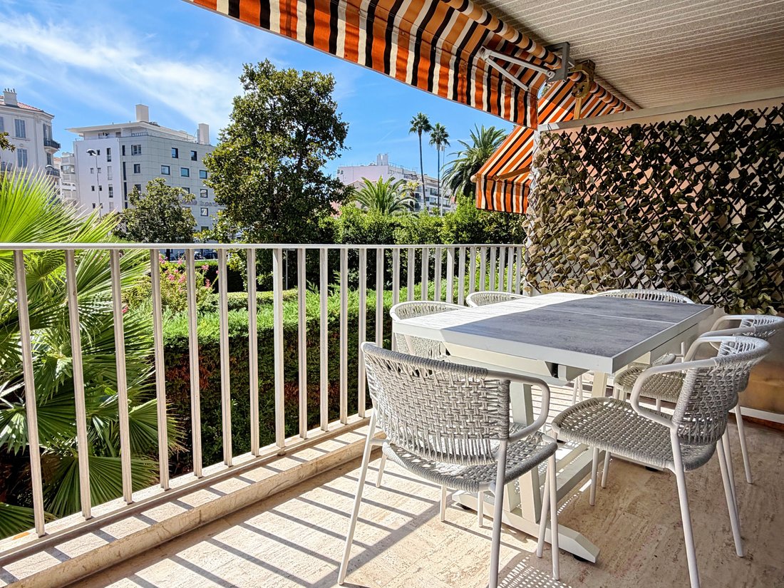 Apartamento en Cannes, Provenza-Alpes-Costa Azul, Francia 1 - 19186338