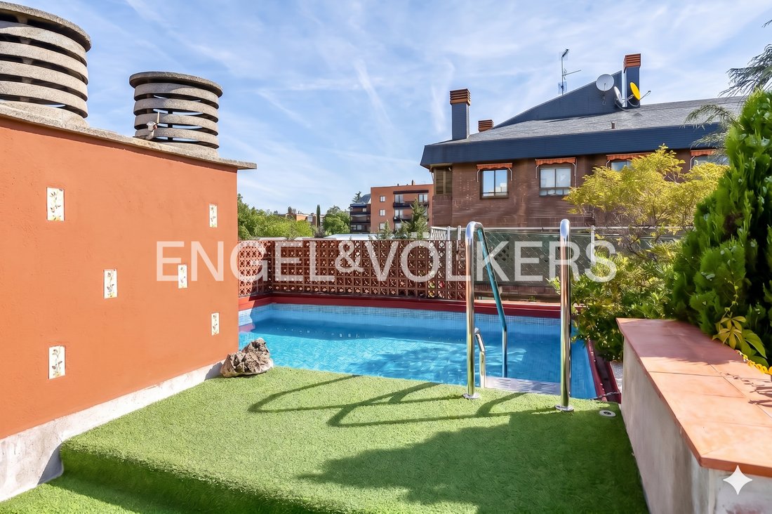 Penthouse à Ciudad Lineal, Madrid, Espagne 1 - 18002290
