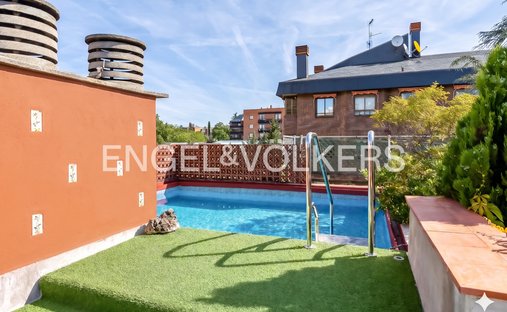 Penthouse en Ciudad Lineal, Madrid, España 1