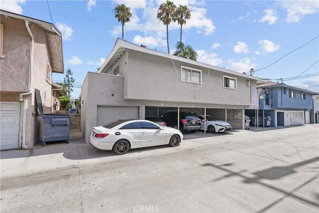 Autres à Costa Mesa, Californie, États-Unis 1 - 19185629