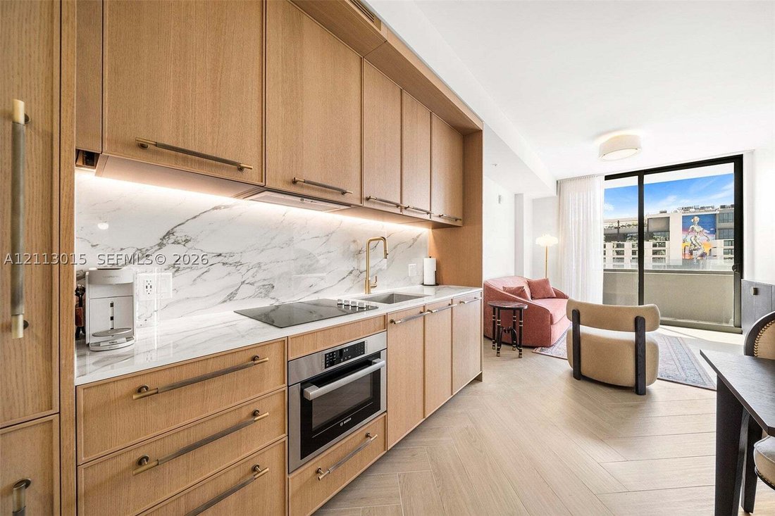 Condo in Miami, Florida, United States 5 - 19185123