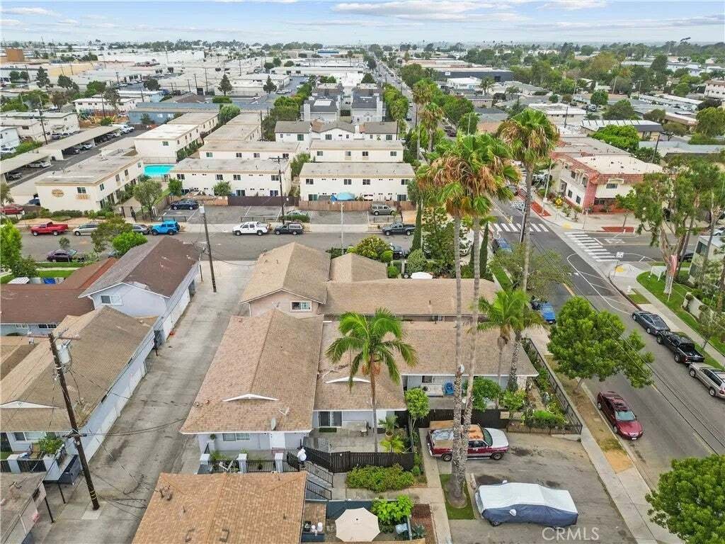 Autres à Costa Mesa, Californie, États-Unis 4 - 19185629