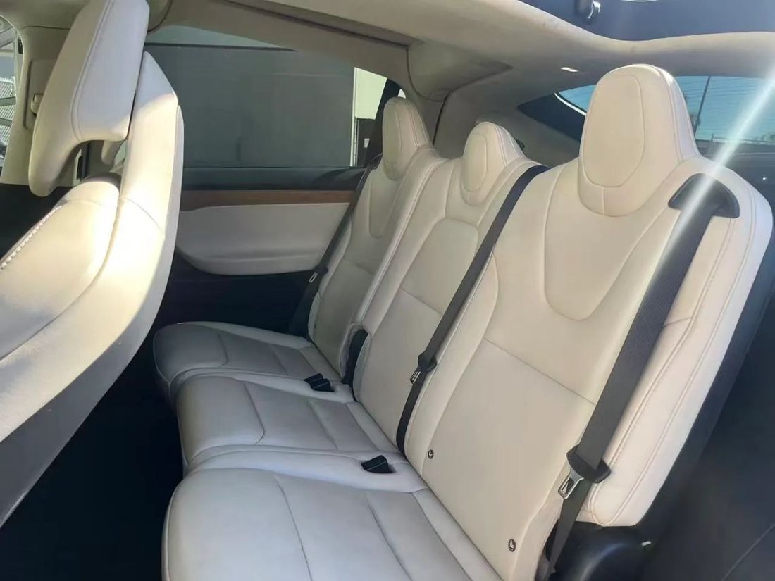 Suv in Costa Mesa, CA, United States 4 - 19186690
