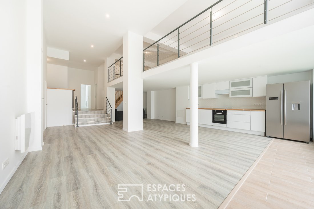 Apartment in Arrondissement of Bobigny, Ile-de-France, France 1 - 19186630