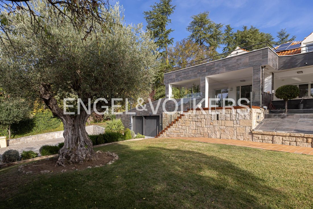 Villa à Fuente del Fresno, San Sebastián de los Reyes, Communauté de Madrid 3 - 19186064