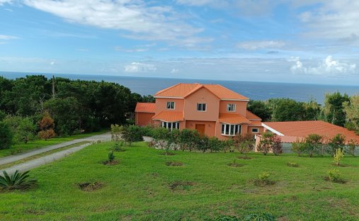 Villa in Capelo, Azoren, Portugal 1