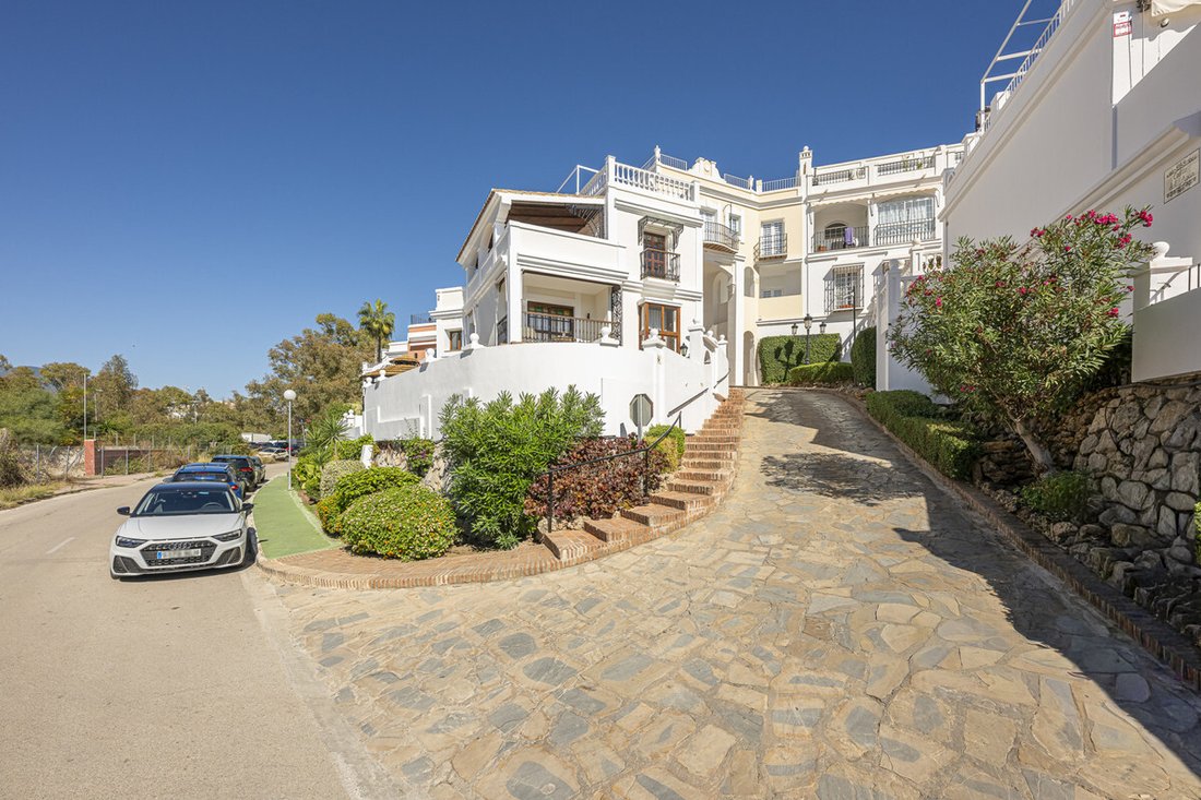 Apartamento en Nueva Andalucía, Marbella, España 2 - 19188535