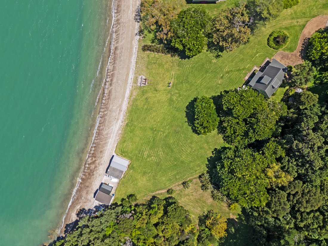 House in Waiheke Island, Auckland, New Zealand 3 - 17145803