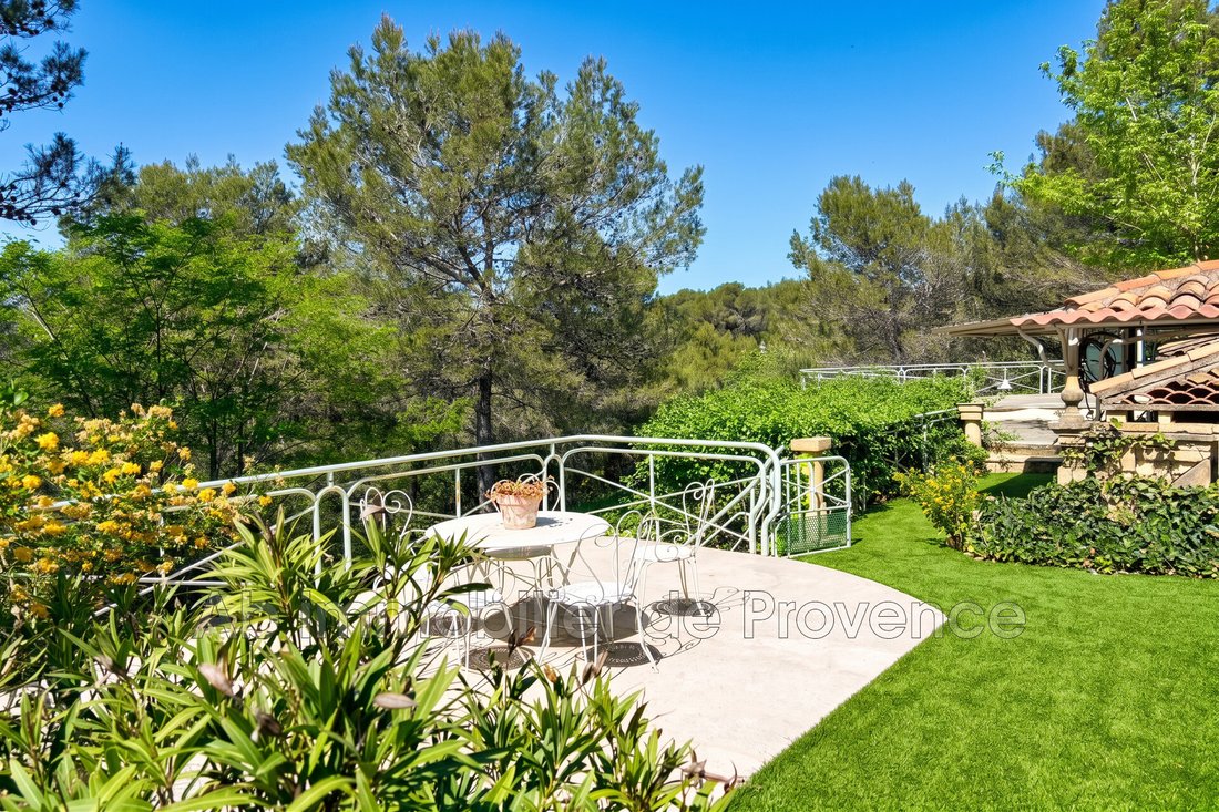 Villa in Rognes, Provence-Alpes-Côte d'Azur, Frankreich 3 - 19188507
