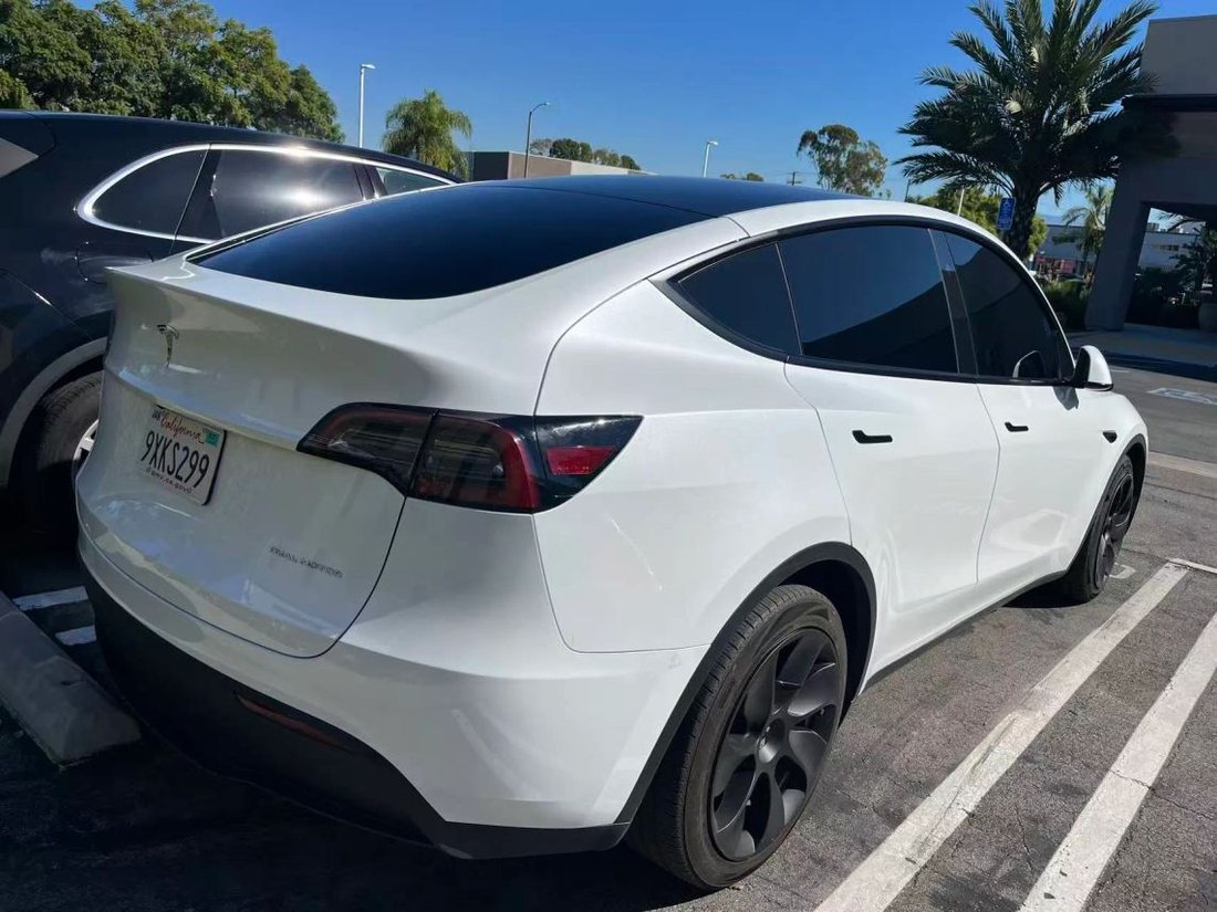 Suv in Costa Mesa, CA, United States 2 - 19186682
