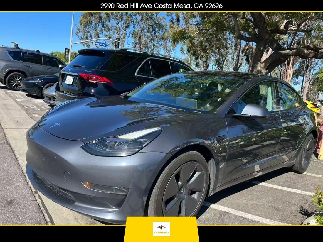 Sedan in Costa Mesa, CA, United States 1 - 19186712