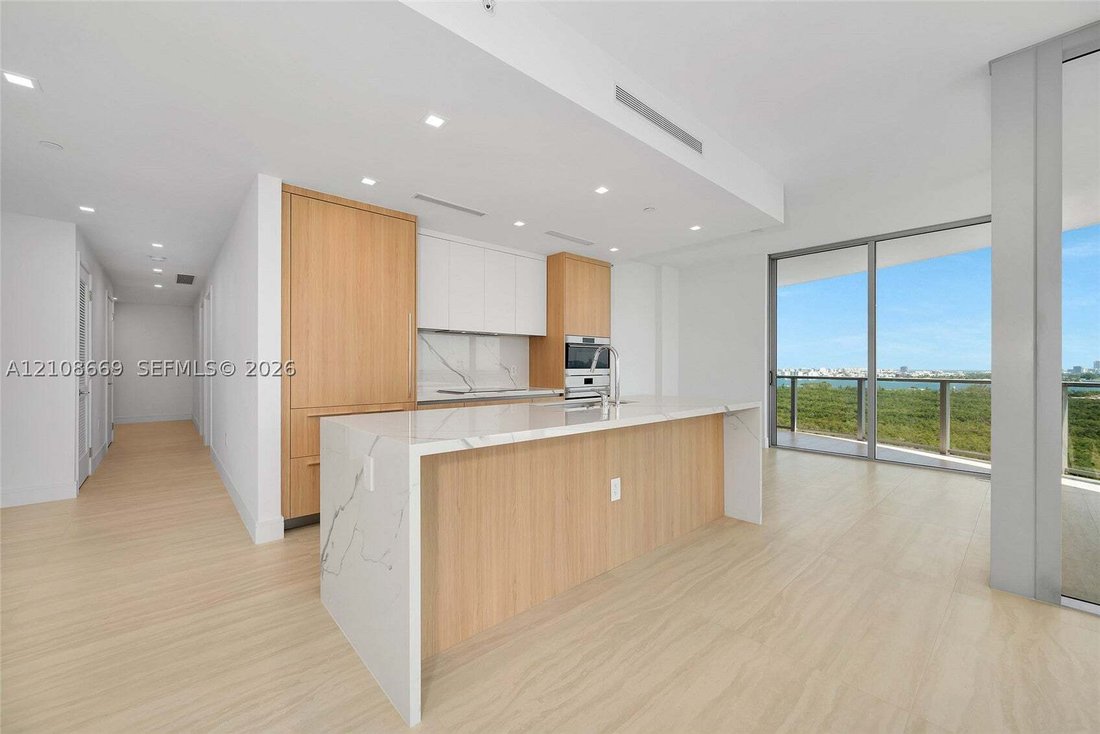 Condo in North Miami Beach, Florida, United States 5 - 19185184