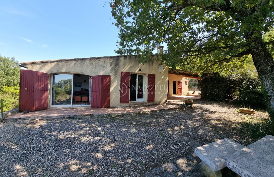 Maison à Lourmarin, Provence-Alpes-Côte d'Azur, France 2 - 19186177