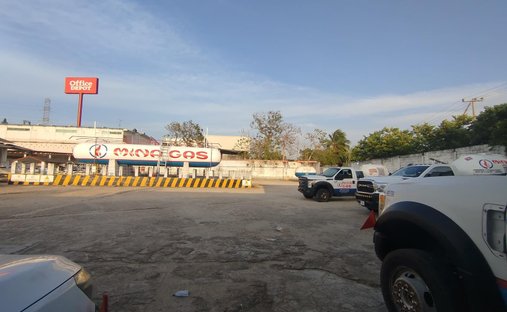 Land in Minatitlán, Veracruz, Mexiko 1