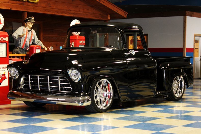LS V8 Auto OD P/S 4 Wheel Discs A/C Custom Interior Billet Wheels!!! in New Braunfels, United States 2 - 19187859