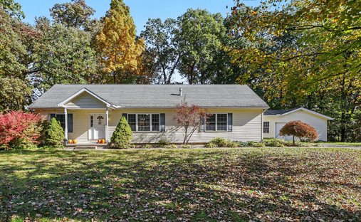 House in Dowagiac, Michigan, United States 1