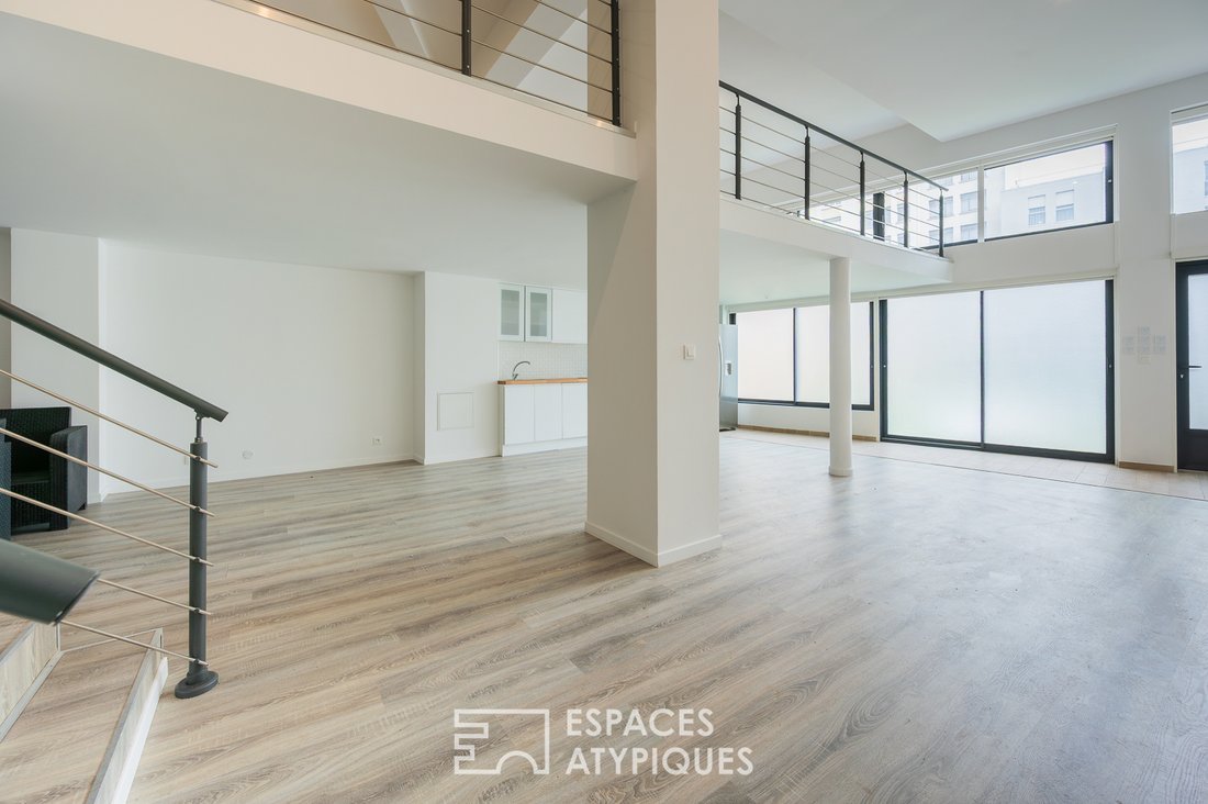 Apartment in Arrondissement of Bobigny, Ile-de-France, France 3 - 19186630