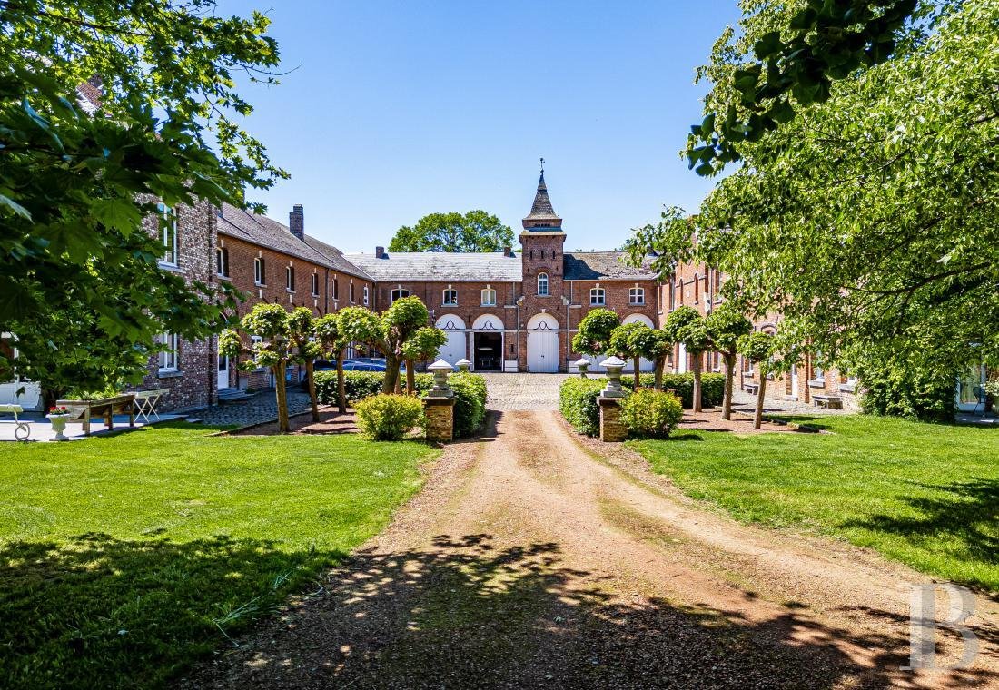 Casa a Mons, Vallonia, Belgio 1 - 19186165