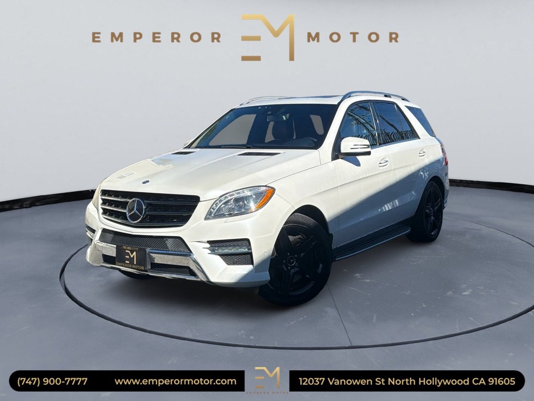 Suv in North Hollywood, CA, United States 1 - 16927015