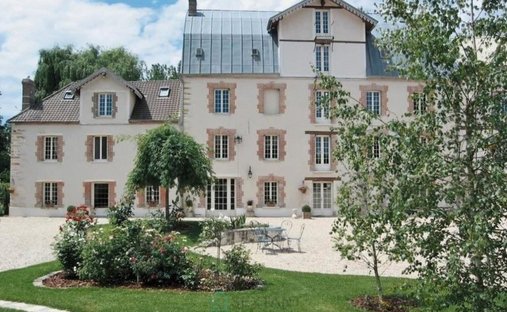 Centre Est, Provins, France 1
