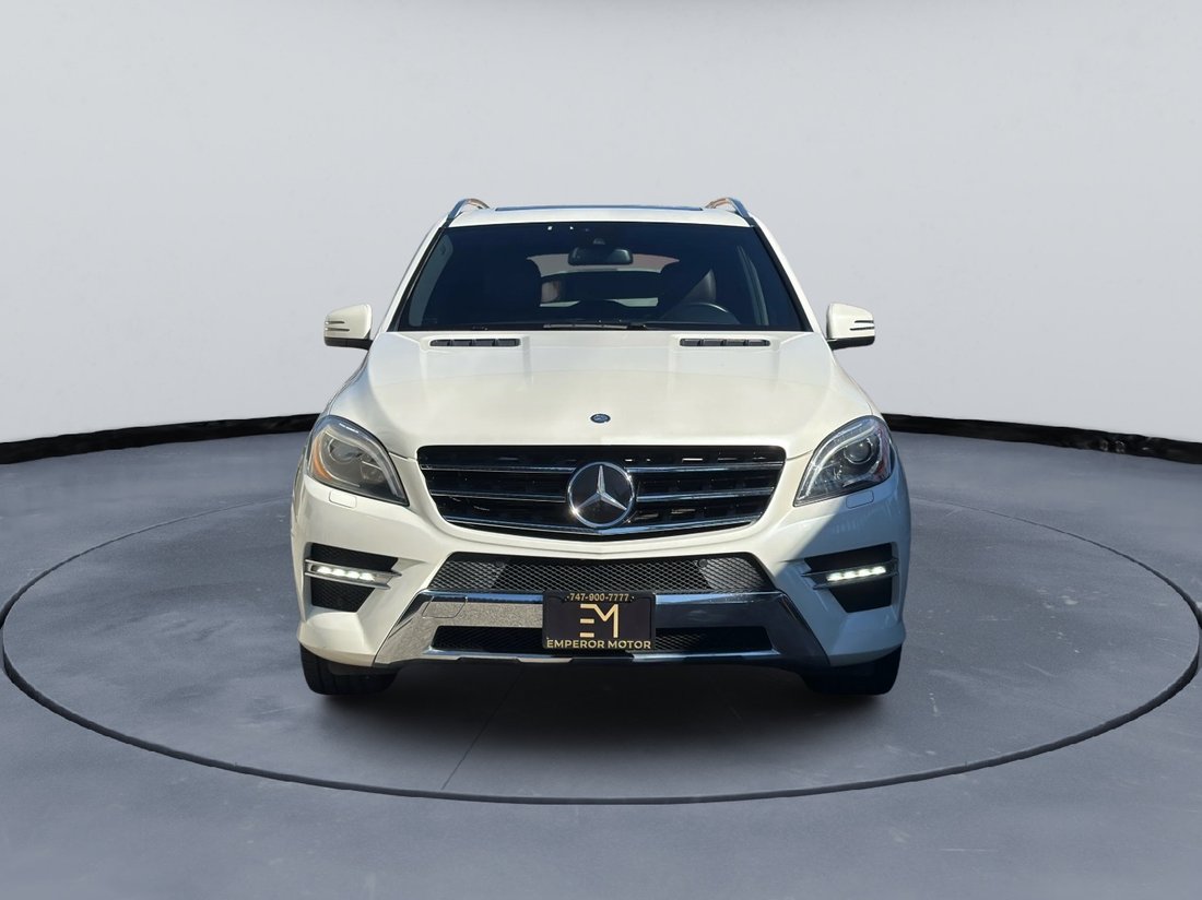 Suv in North Hollywood, CA, United States 2 - 16927015